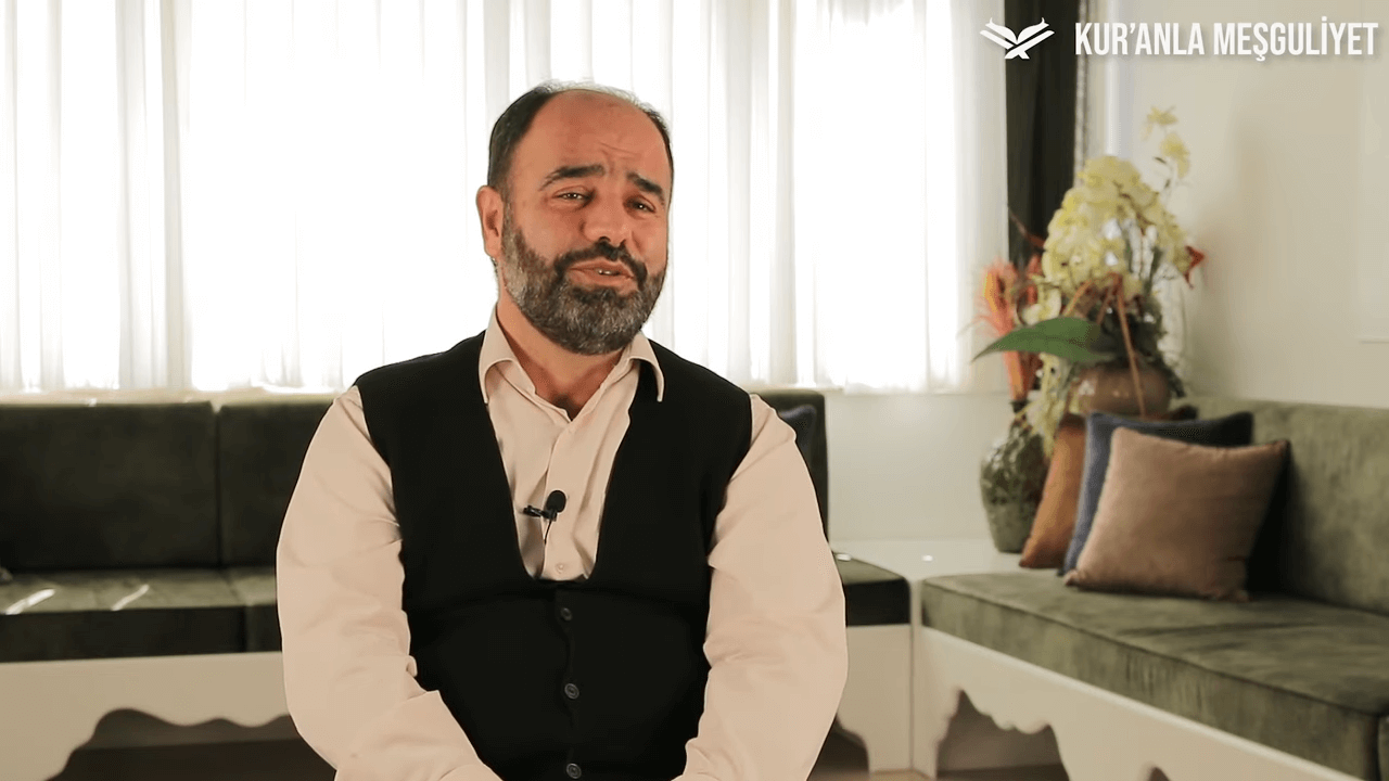 Mutluluğu Bize Yanlış Tarif Ettiler